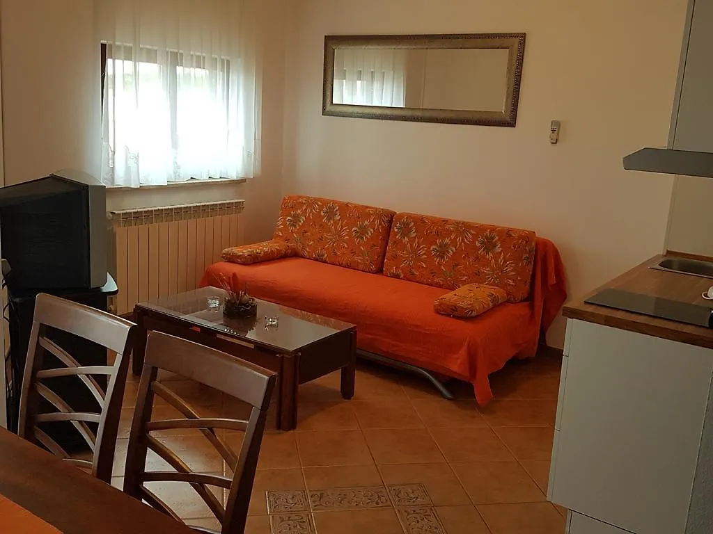 Apartments Antolovic Vrsar Croatia