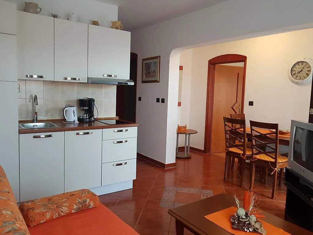 Apartments Antolovic Vrsar Croatia